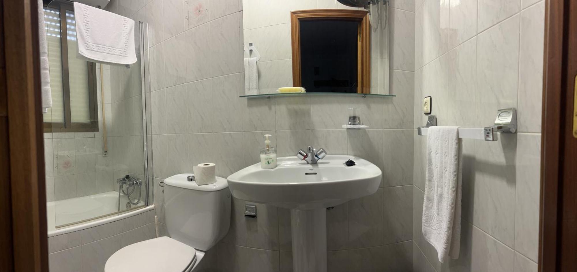 Hostal Los Amigos Siruela Εξωτερικό φωτογραφία